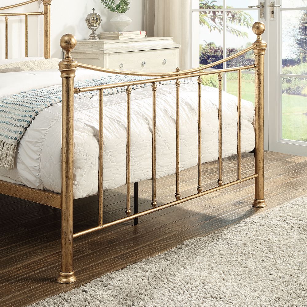 Hampstead_Antique_Brass_Metal_Bed_Frame_5.jpg