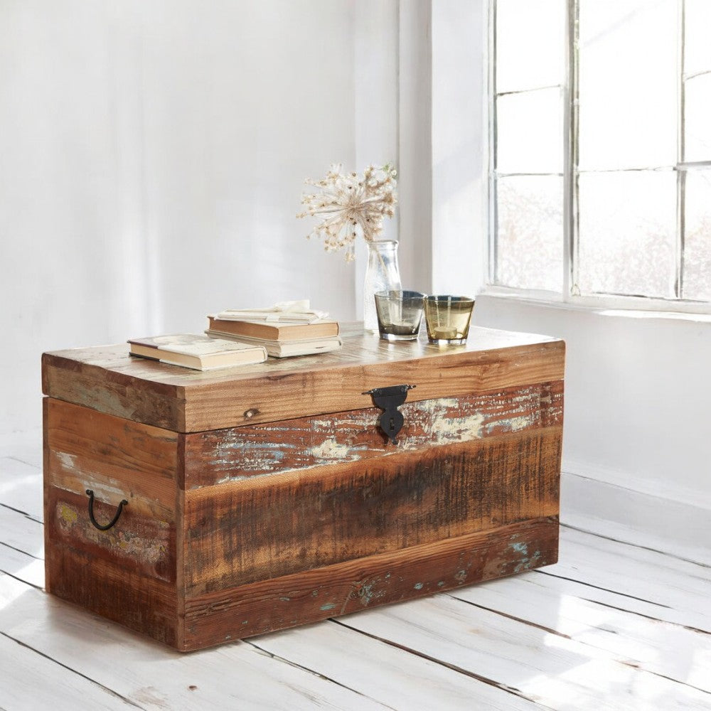 Blanket Boxes & Trunks