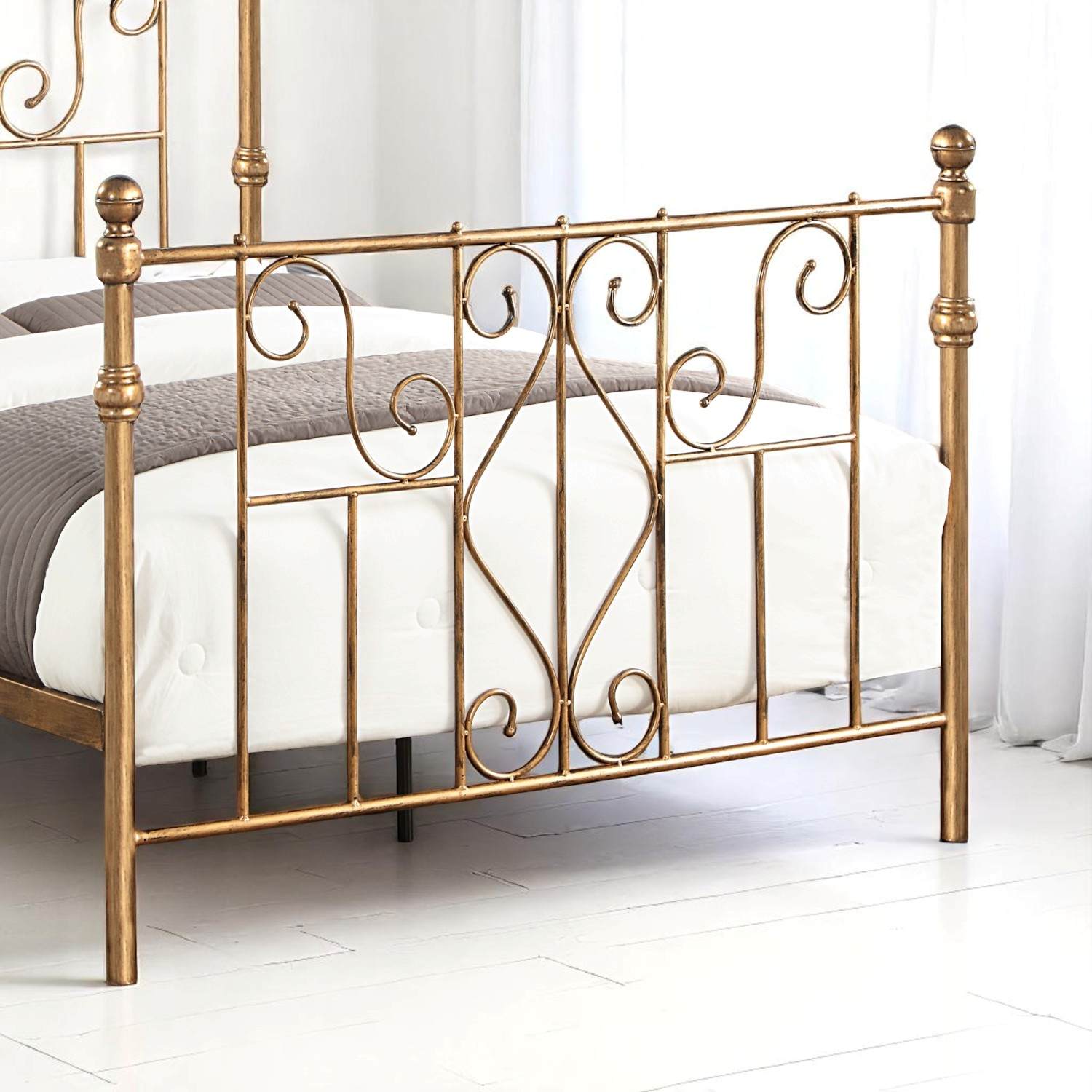 Belgravia Antique Brass Effect Victorian Metal Bed Frame - 
