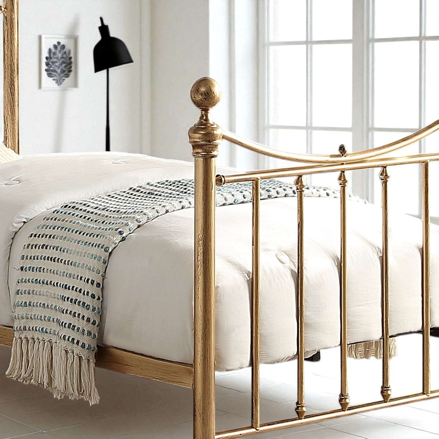 Hampstead Traditional Antique Brass Effect Single Metal Bed with Guest Trundle - 