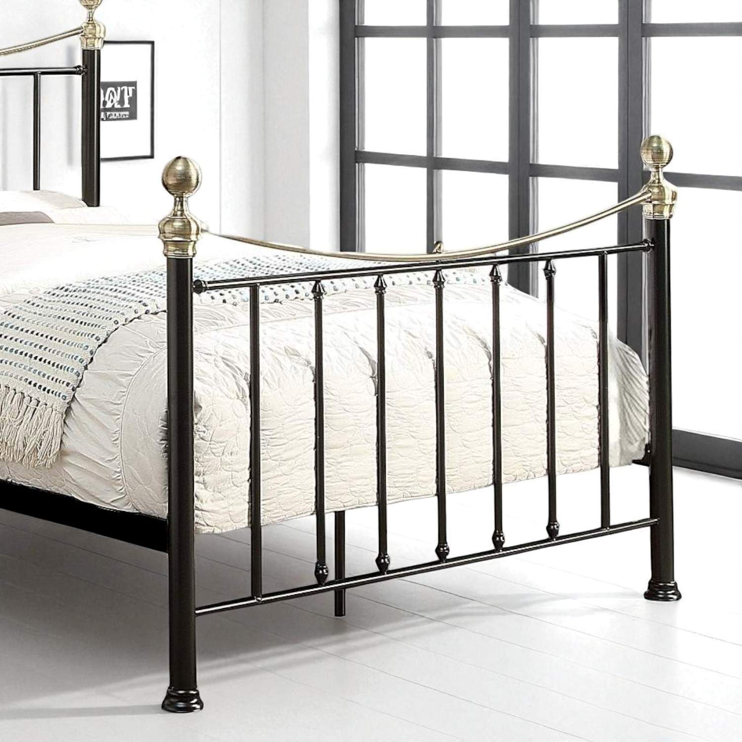 Hampstead Traditional Metal Bed Frame 