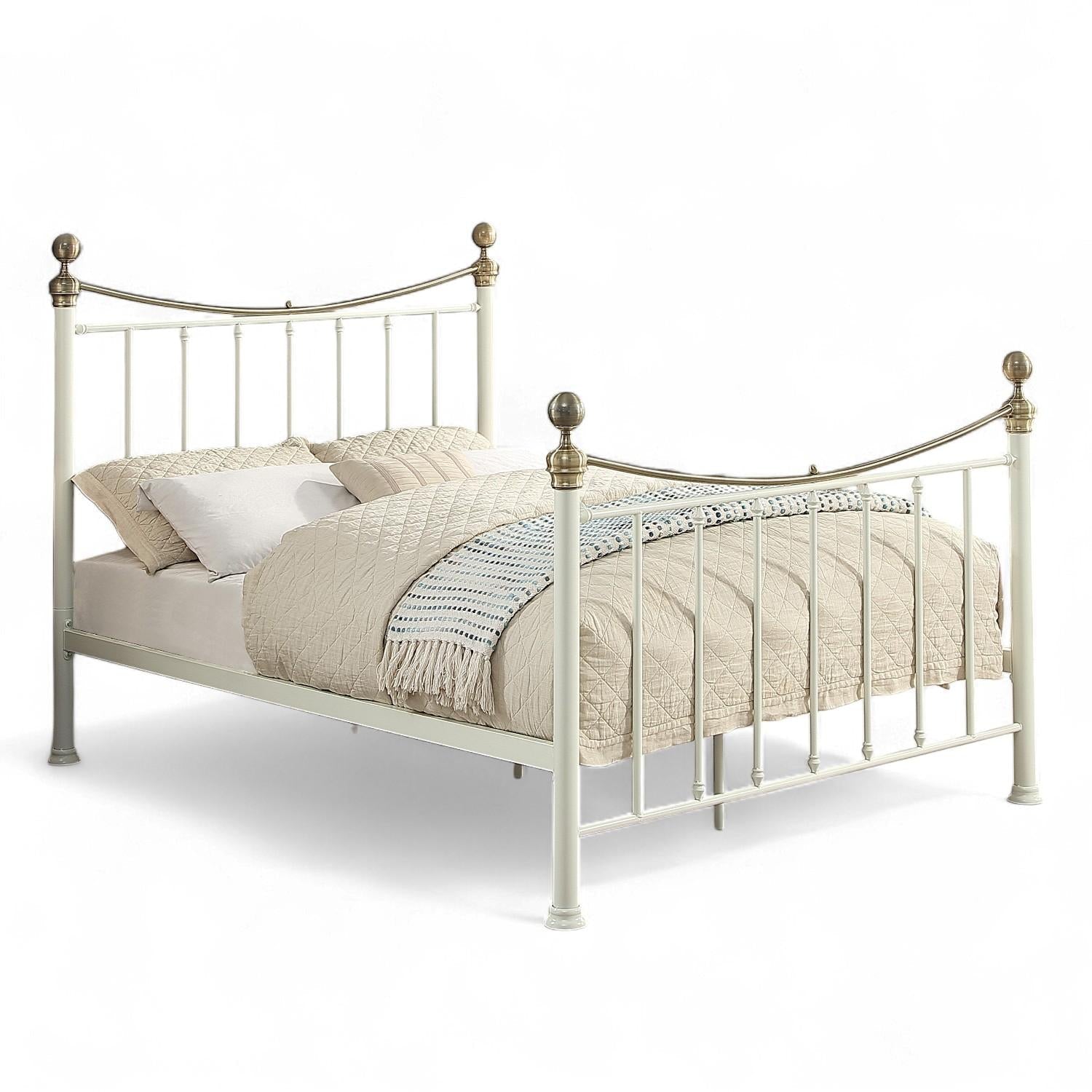 Hampstead Traditional Metal Bed Frame 