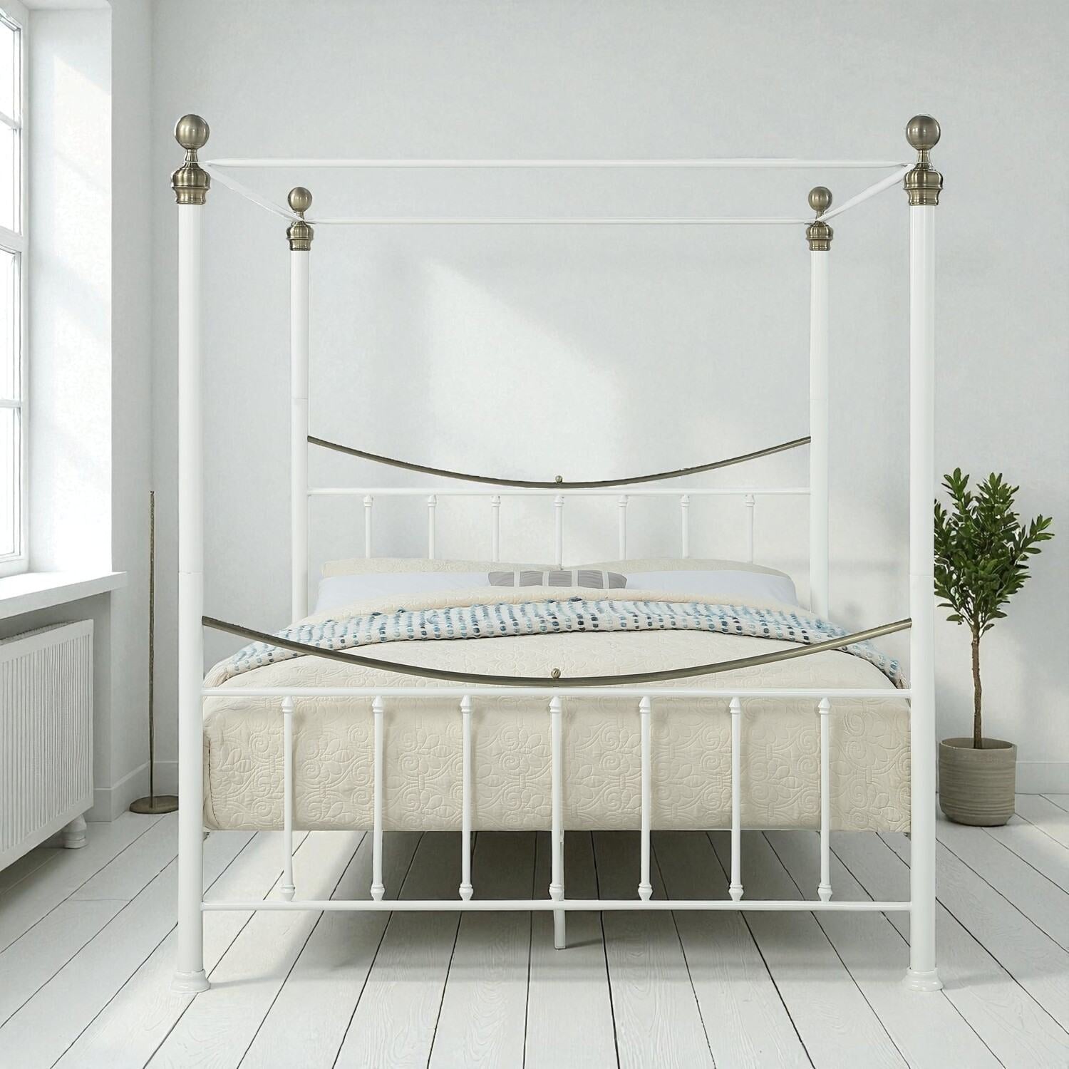 Marylebone_White_4_Poster_Bed_Frame_2.jpg