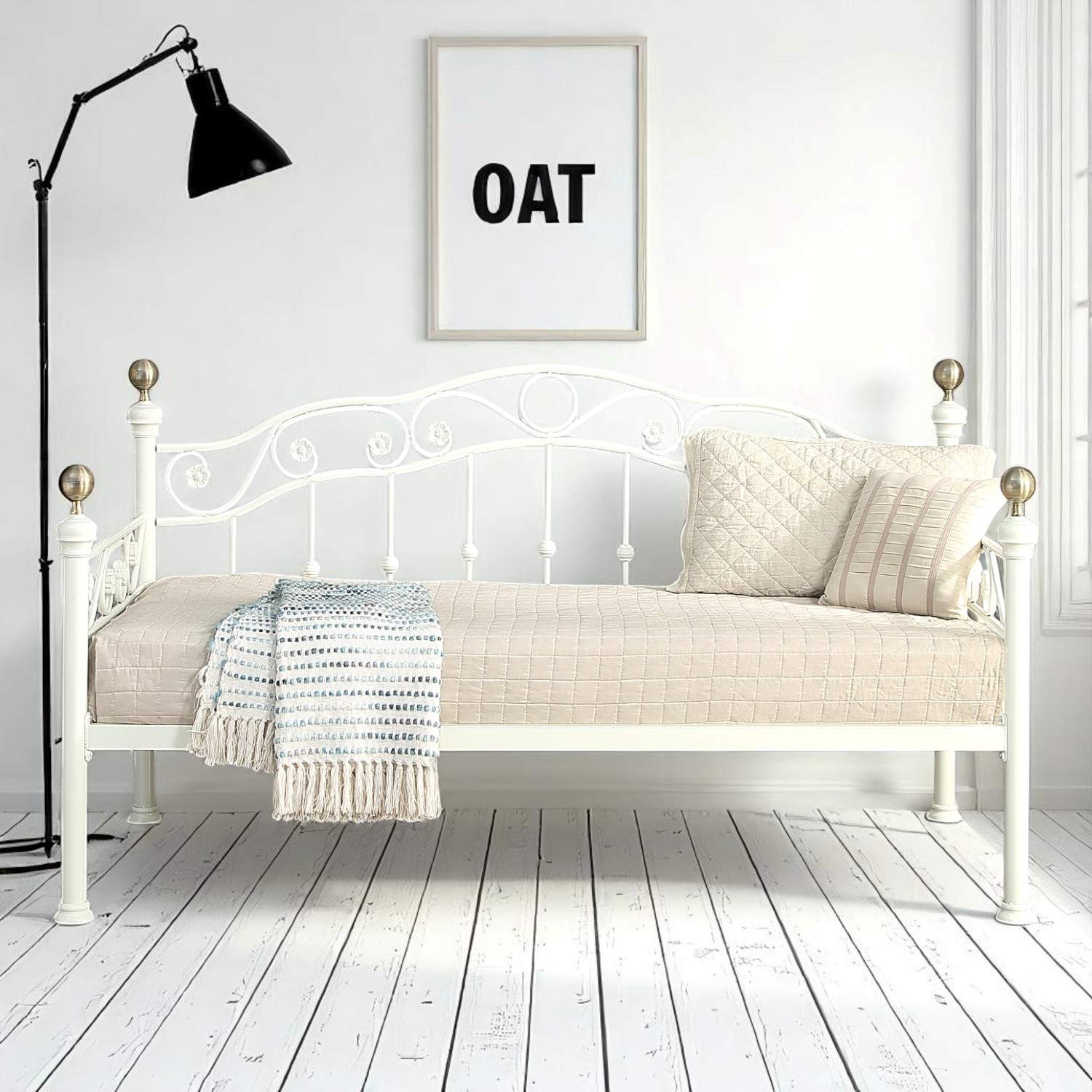 Mayfair_White_Day_Bed_New_6.jpg
