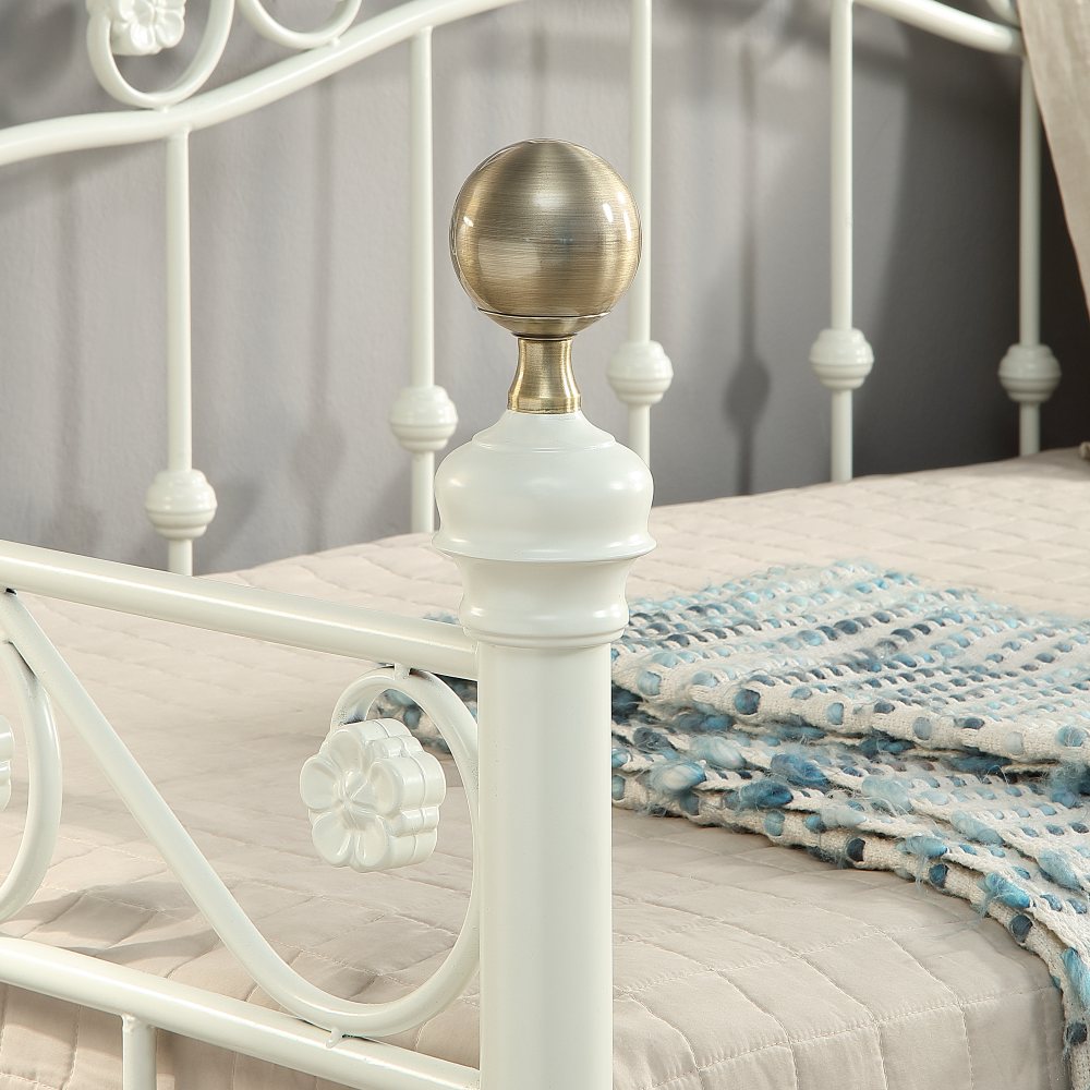 Mayfair Metal White Day Bed with Trundle