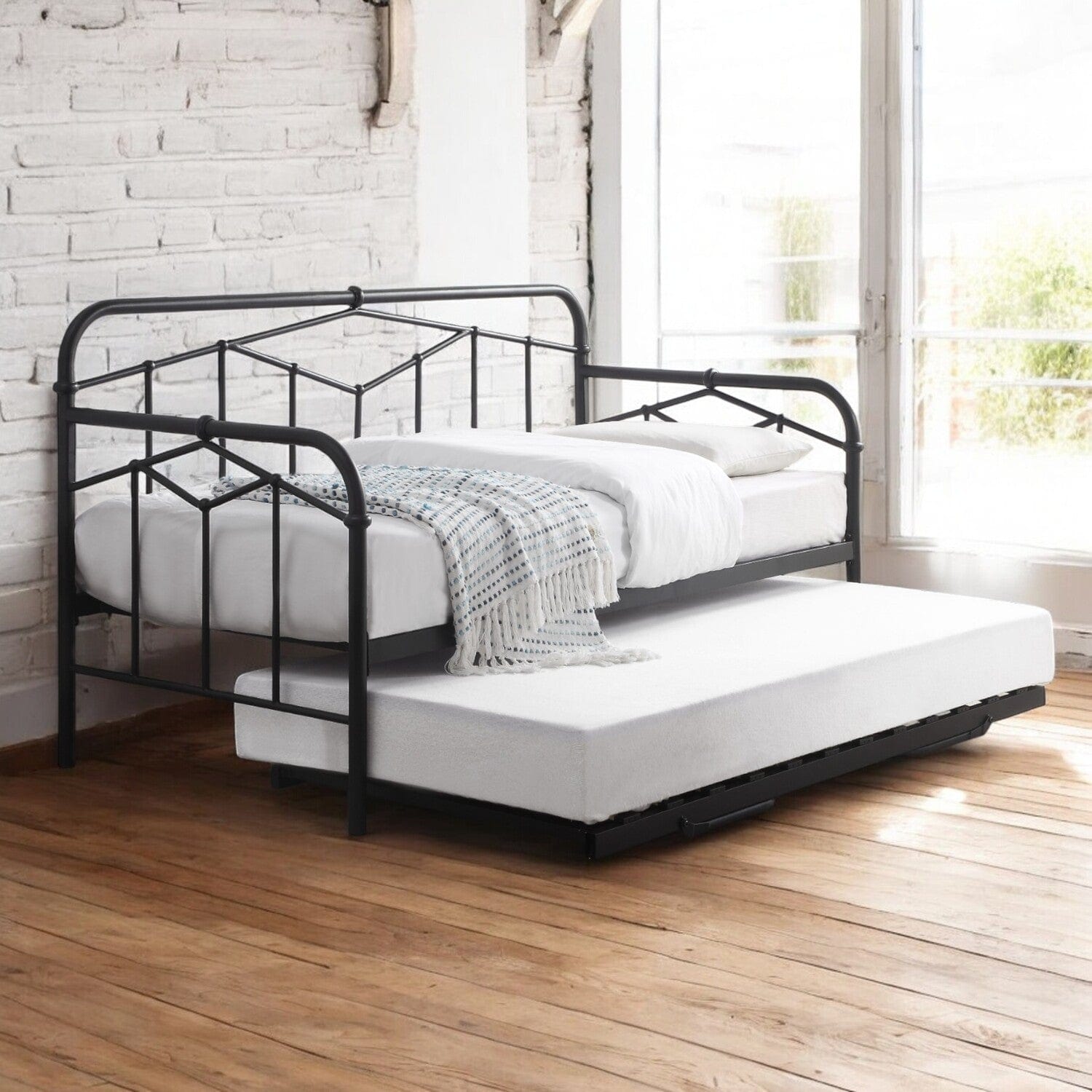 Black Hackney Metal Day Bed With Trundle