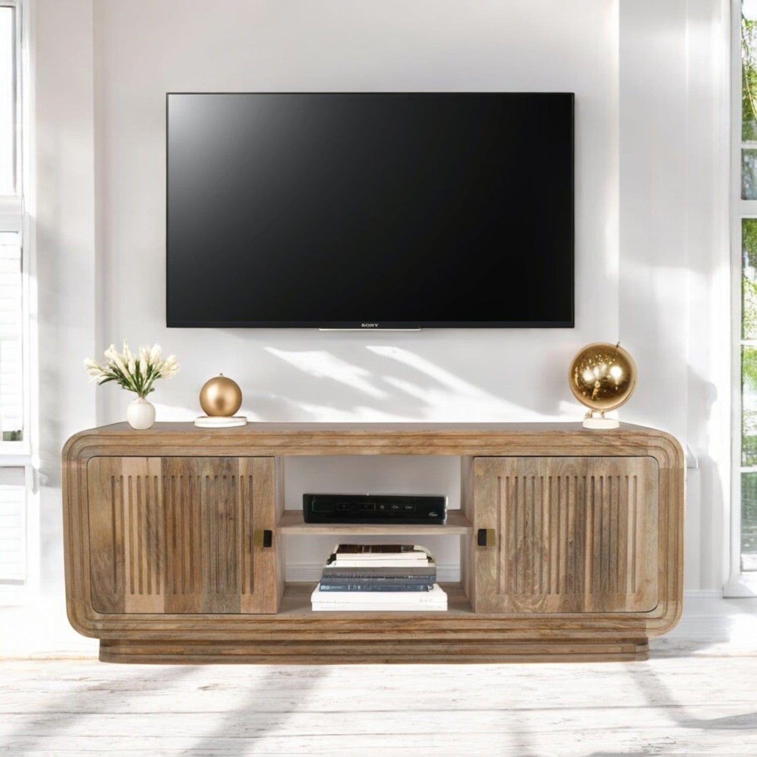 Prehen 145cm Wooden TV Media Unit Cabinet