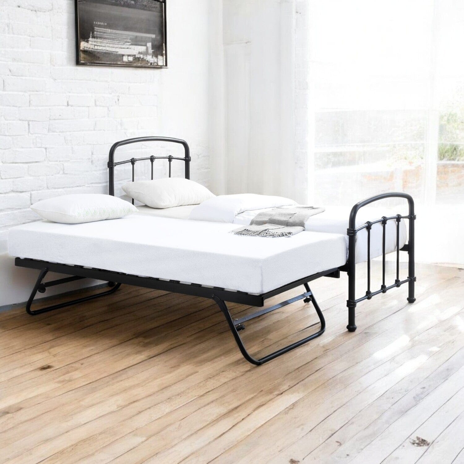 Redbridge Metal Guest Bed with Trundle