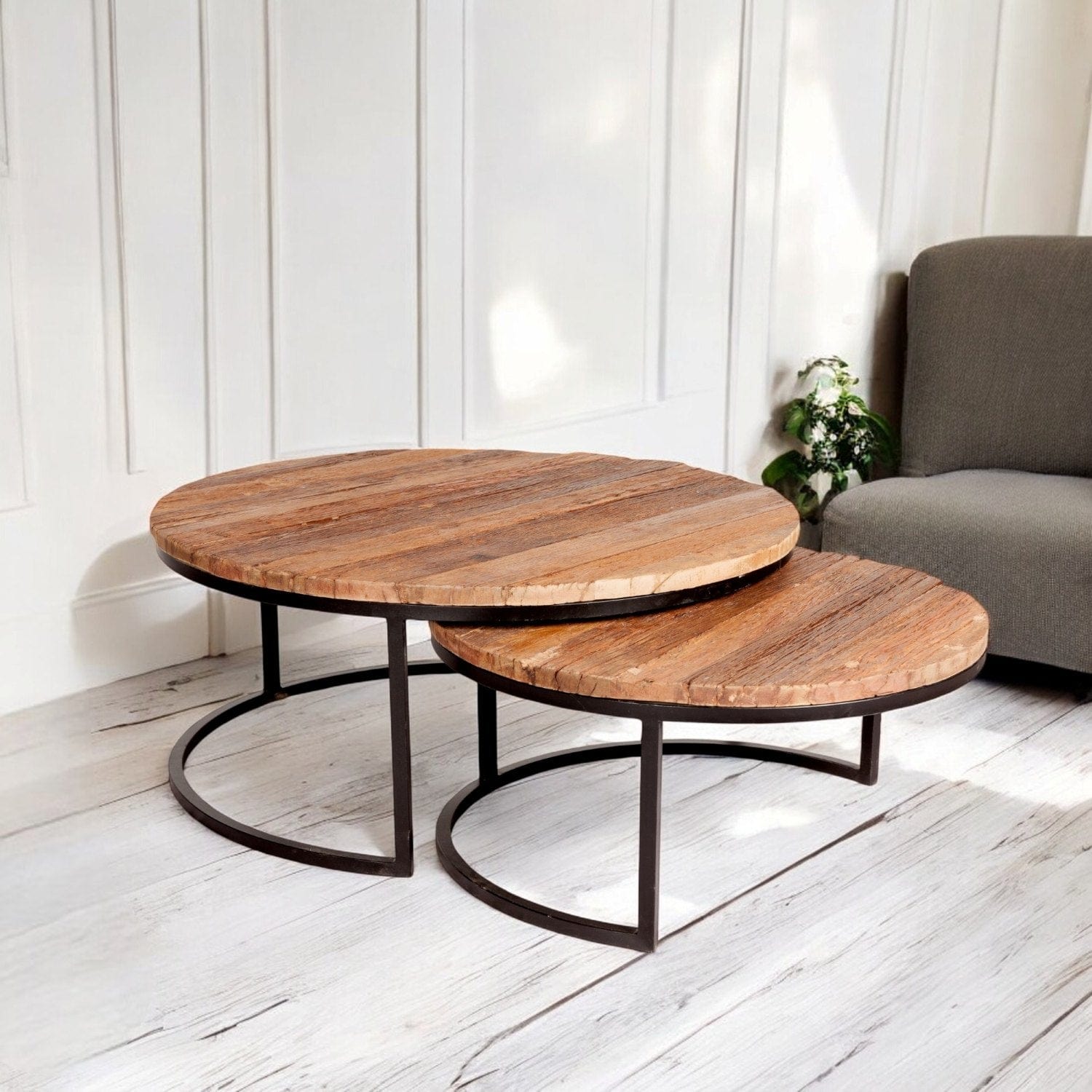 Sligo Industrial Metal & Wood Set of 2 Round Coffee Tables