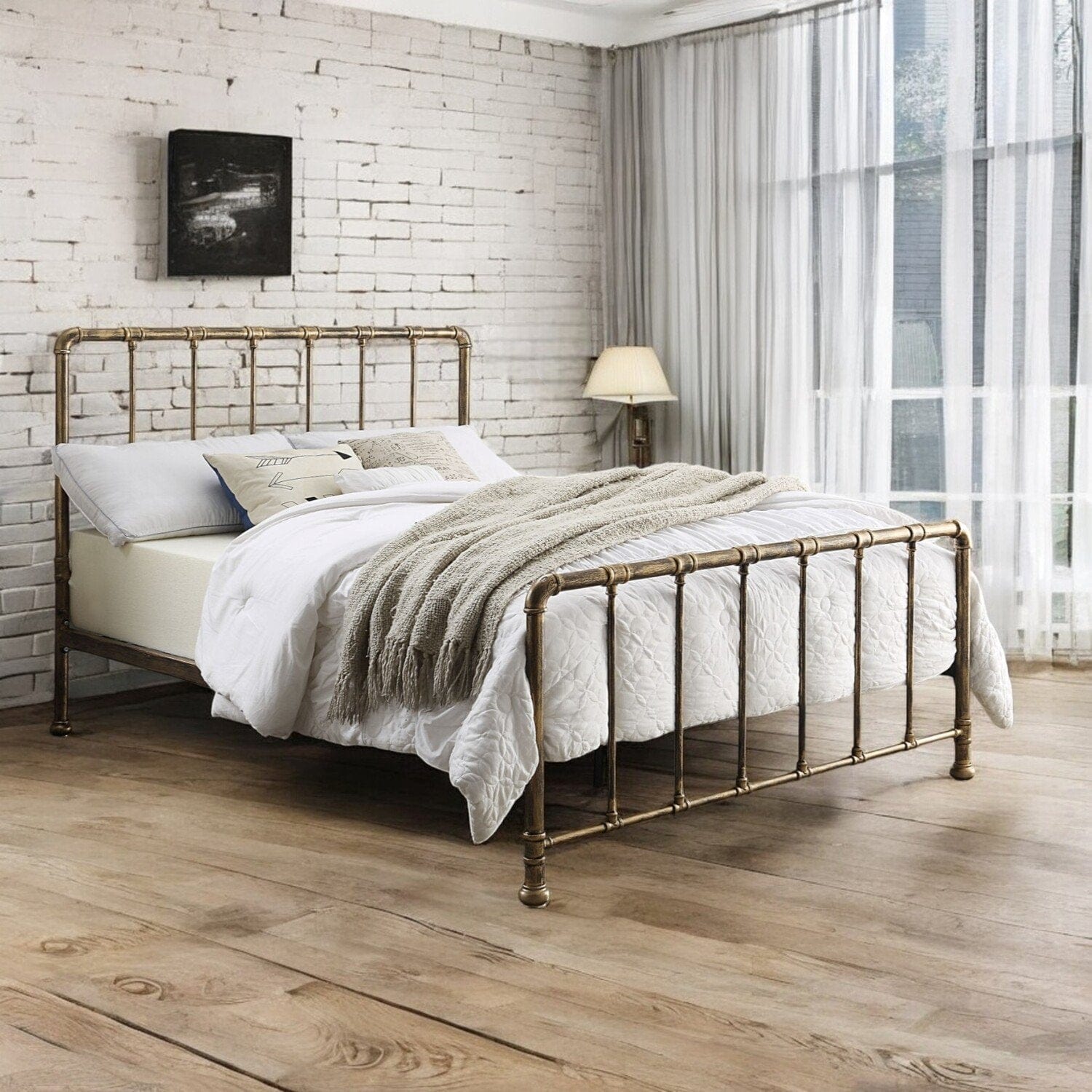  Double 4ft6 - 135x190cm Sutton Metal Bed Frame